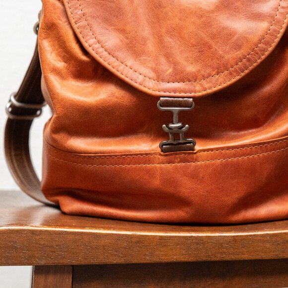 Rough & Tumble 1904 Small 3 Way Carry Bag - Picture 7 of 14